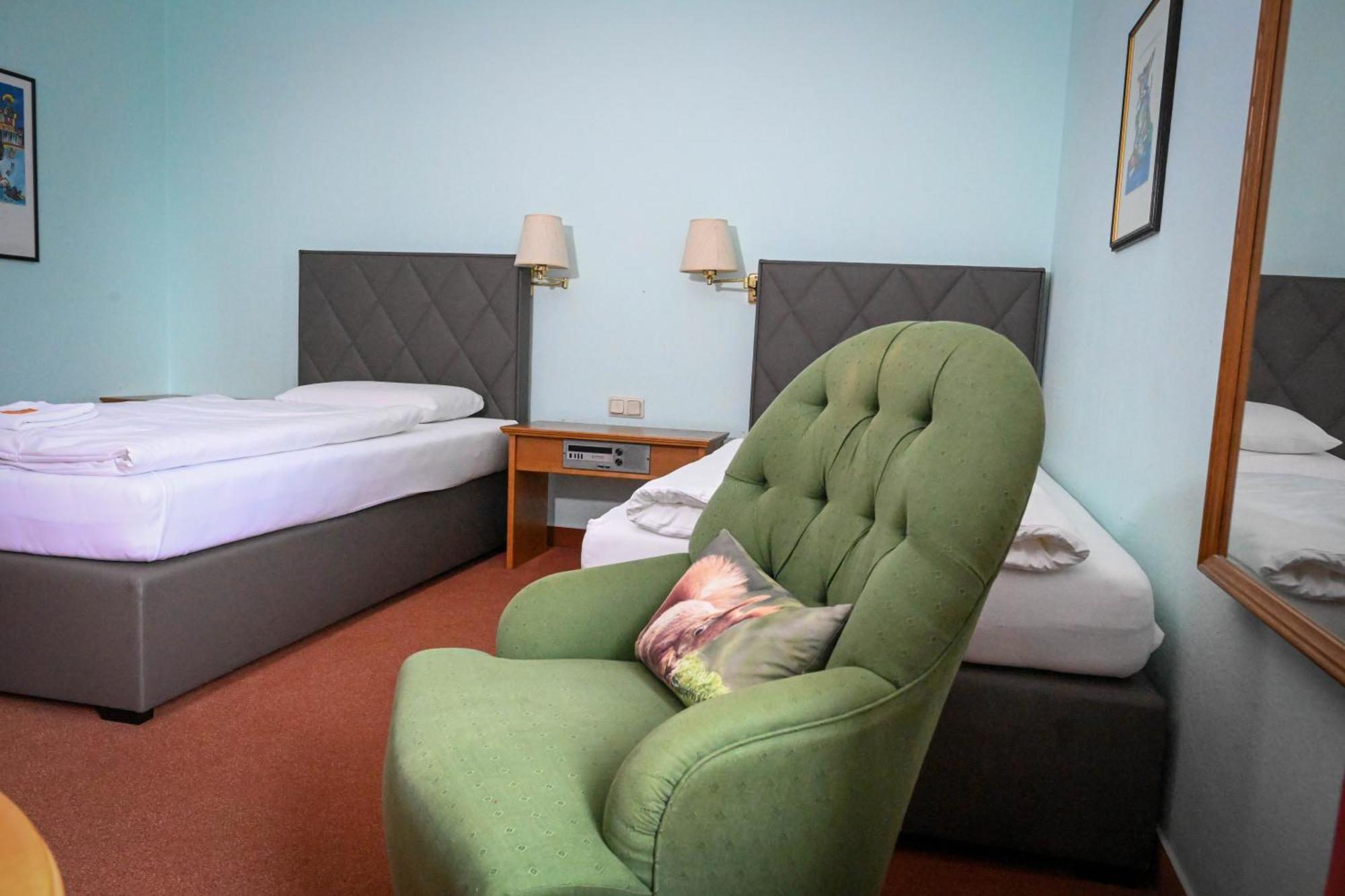 Akzent Hotel Gut Hoeing Уна Екстериор снимка